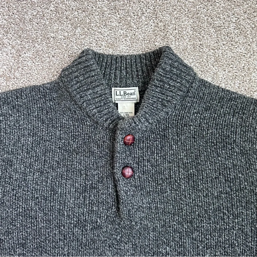 LL Bean Mens 100% Lamb's Wool Knit Henley Pullover Sweater Size Lg 285174 - Picture 2 of 8
